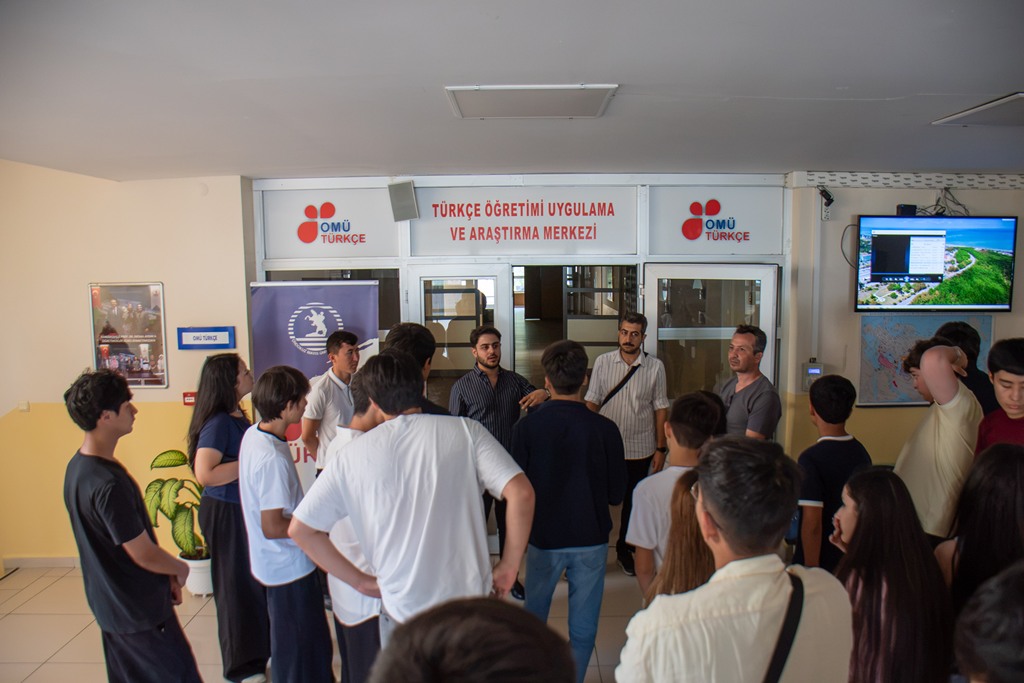 “Türkçe Öğreniyorum, Türkiye'ye Gidiyorum” projesi kapsamında Kazakistanlı öğrenciler OMÜ’de